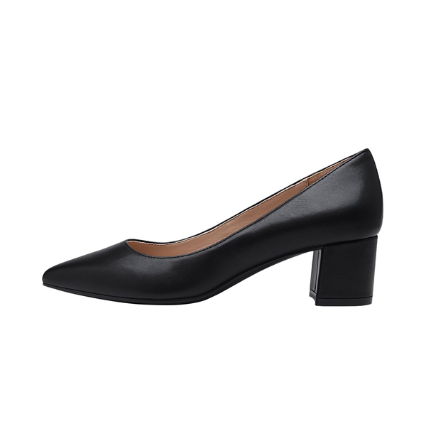 black work pumps